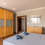 Apartment Modern And Comfortable Savoy Garden - Happy *