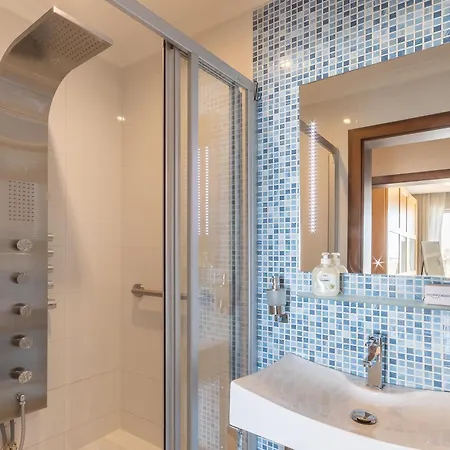 Modern And Comfortable Savoy Garden - Happy Gżira