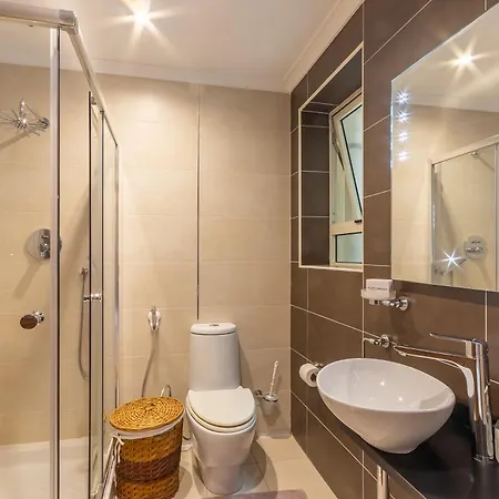 Modern And Comfortable Savoy Garden - Happy Gżira