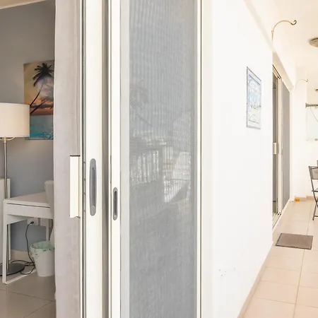 Apartmán Modern And Comfortable Savoy Garden - Happy *