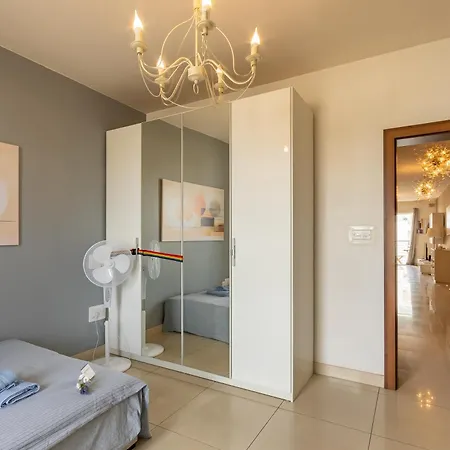 Modern And Comfortable Savoy Garden - Happy * Gżira