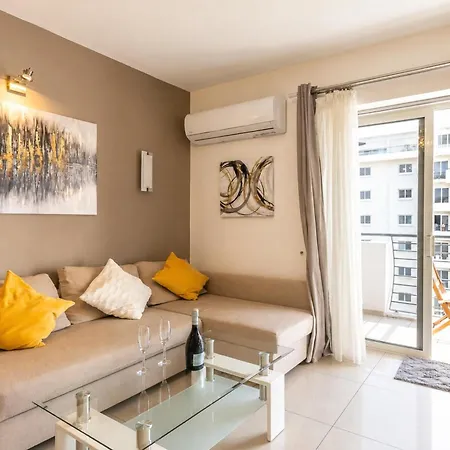Modern&comfortable Savoy Garden - Happy Apartment