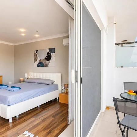 Apartment Modern&comfortable Savoy Garden - Happy *